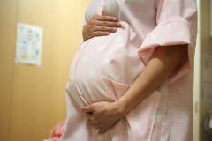 妊娠中、つわりがツラくて料理できない時期をどう乗り越える？