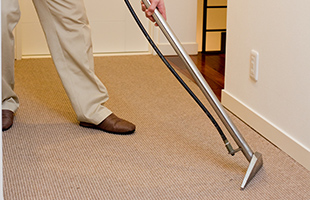 カーペットクリーニング